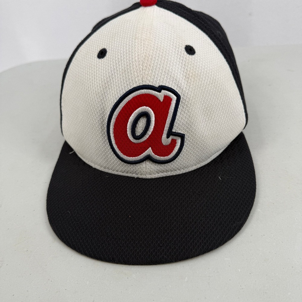 New Era 59FIFTY Atlanta Braves Hat Mens 7 1/8 Black White Red Lowercase a Logo